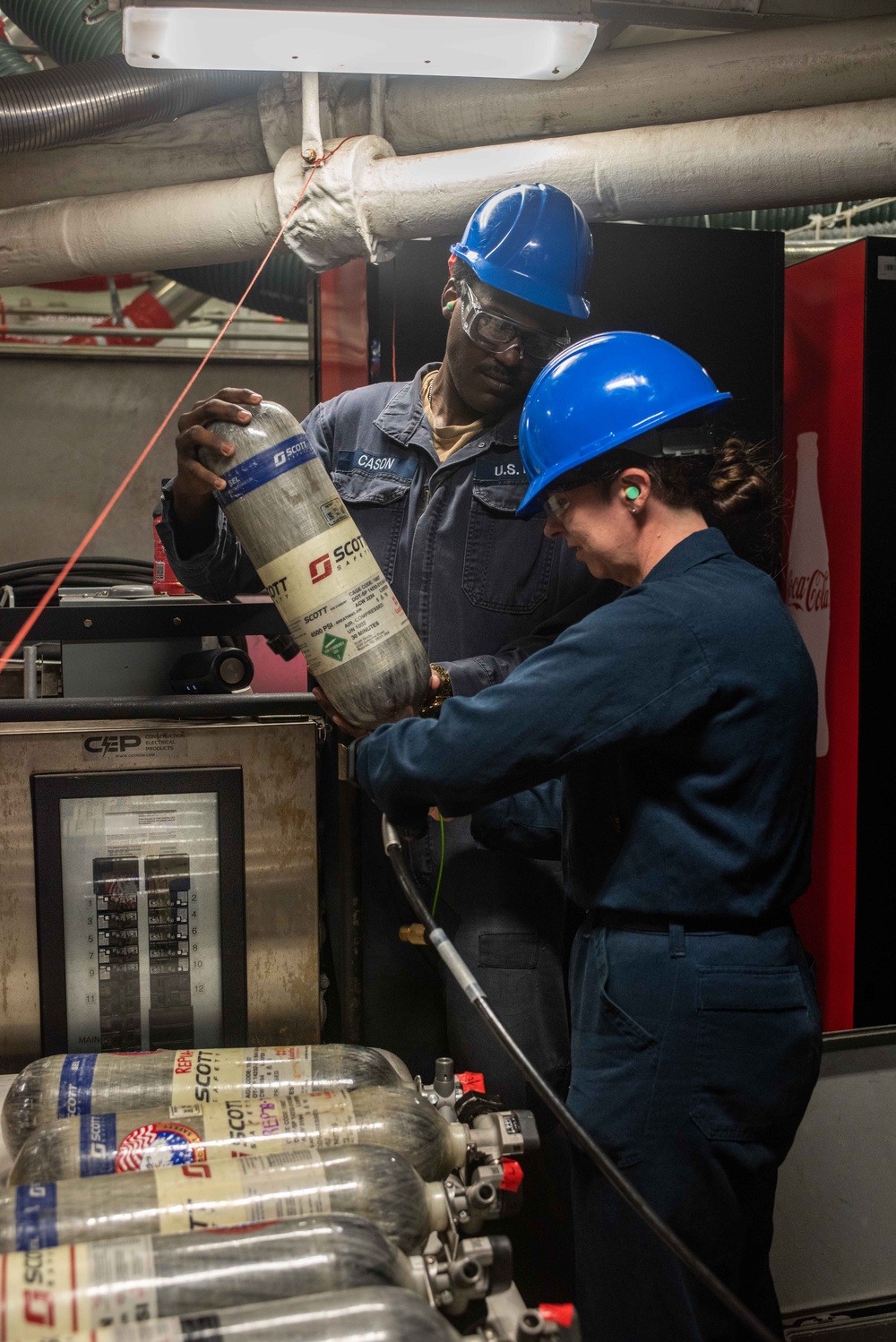 Ronald Reagan Sailors perform maintenance