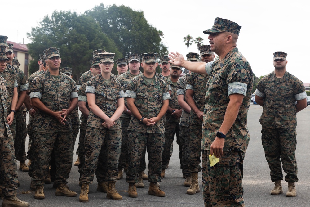 11th MEU Marine receives a Good Conduct Medal