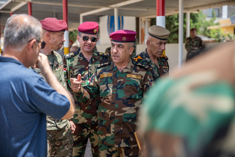 Coalition Advisors Visit Peshmerga Atrush Infantry Training Center