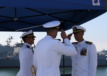 USS Omaha (LCS 12) Conducts Change of Command