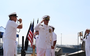USS Omaha (LCS 12) Conducts Change of Command
