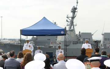 USS Omaha (LCS 12) Conducts Change of Command