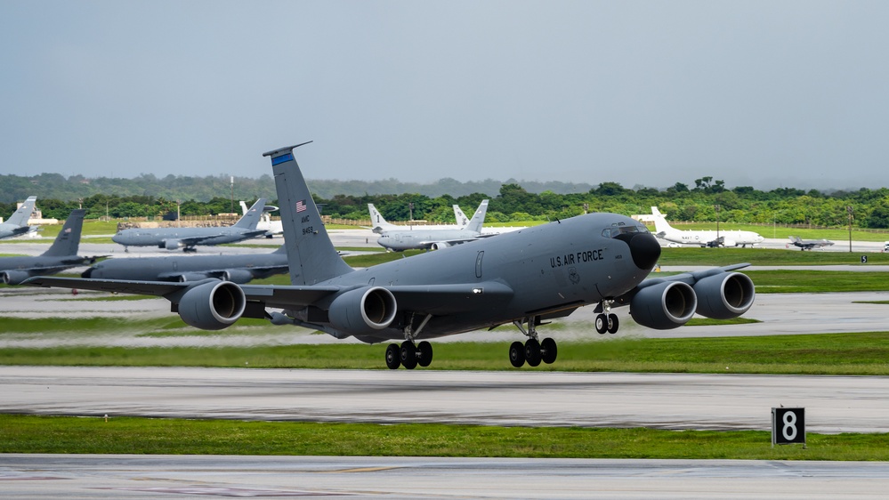 AMC boosts airlift, teamwork in DLE 2025 exercise