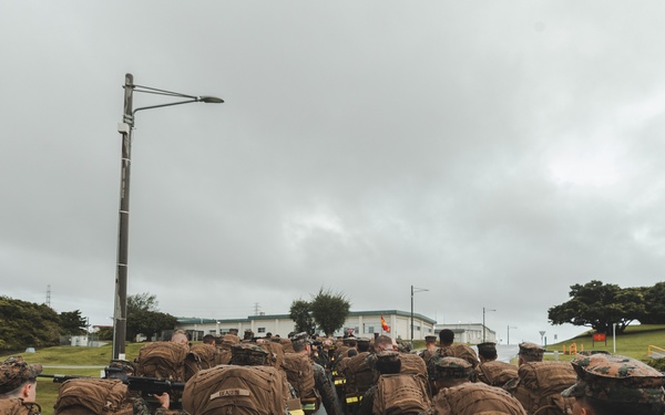 III Marine Expeditionary Force Headquarters Company conducts 10k hik