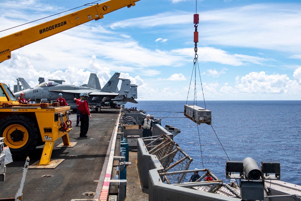 USS Carl Vinson (CVN 70) Conducts Routine Operations in the Pacific Ocean