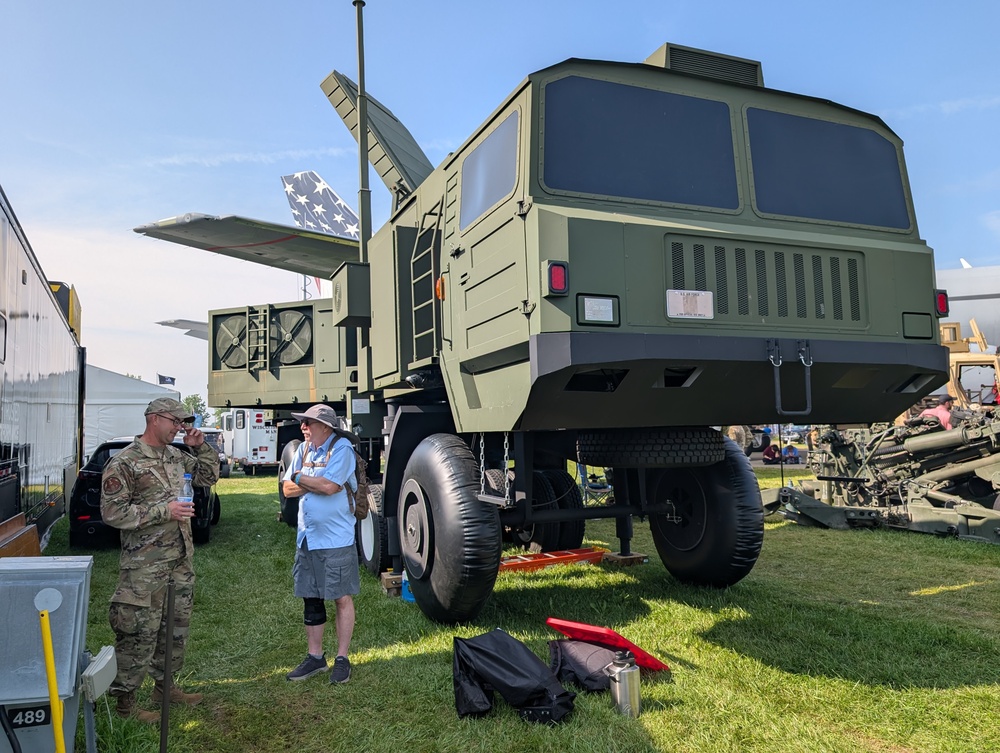Wisconsin National Guardsmen engage international audience
