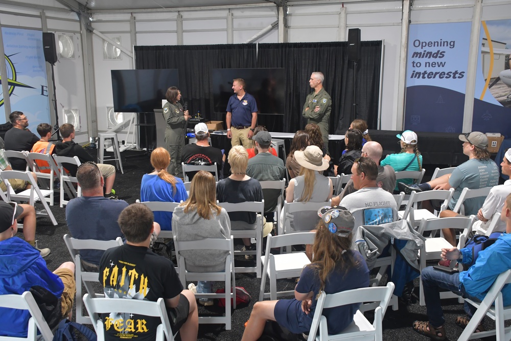 Wisconsin National Guardsmen engage international audience