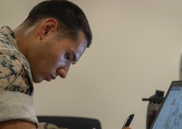 U.S. and ROK Marines strengthen ties in Joint Air Controller training