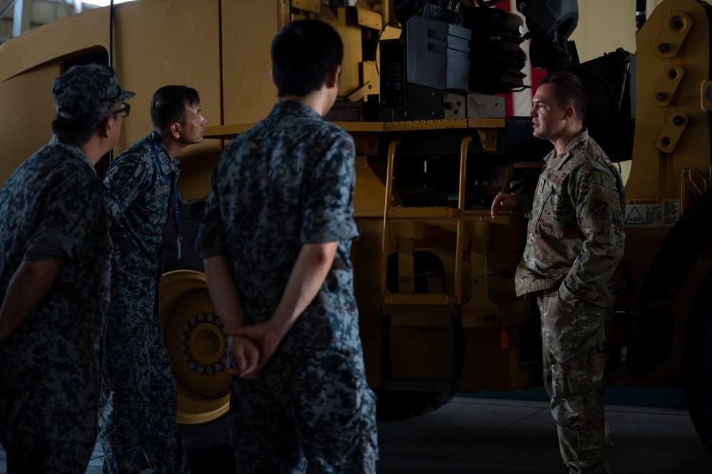 REFORPAC 2025: 374 LRS, JASDF gather for bilateral joint inspection training