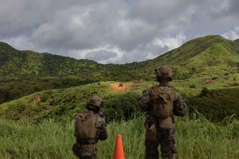 12th LCT Marines Execute a Live-Fire Range