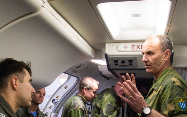 NORDEFCO Visits VP-46 at Keflavík Air Base