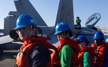 USS Gerald R. Ford (CVN 78) Conducts Replenishment at Sea