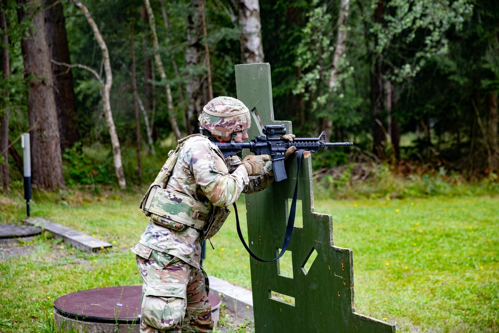 M4 Qualification: Expert Soldier Badge