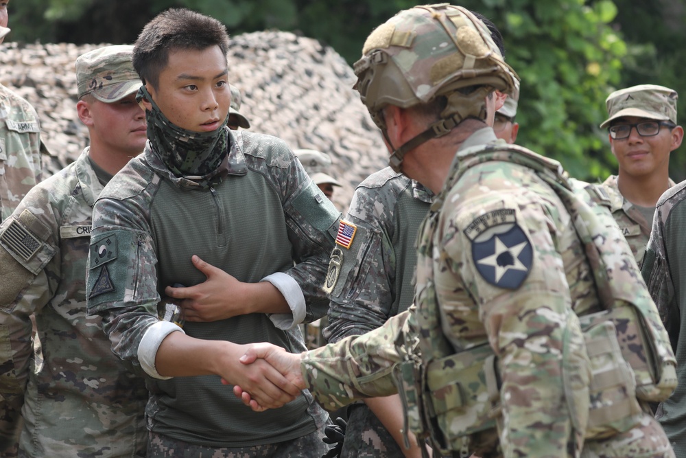 2ID’s 11th Engineer Battalion and ROK’s 5th Engineer Brigade strengthen ties in the combined Best Engineer Competition.