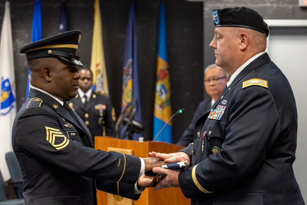 Crum retires from USAFMCOM