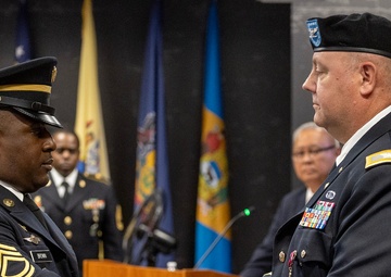 Crum retires from USAFMCOM