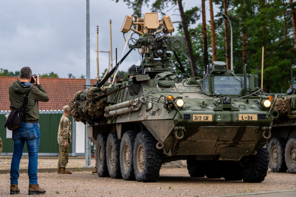 U.S. Ambassador to NATO Views Army Drone Countering Capabilities on the Eastern Flank