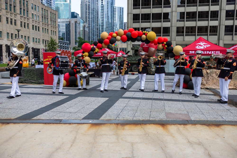 Marines 250 Chicago: Static Display