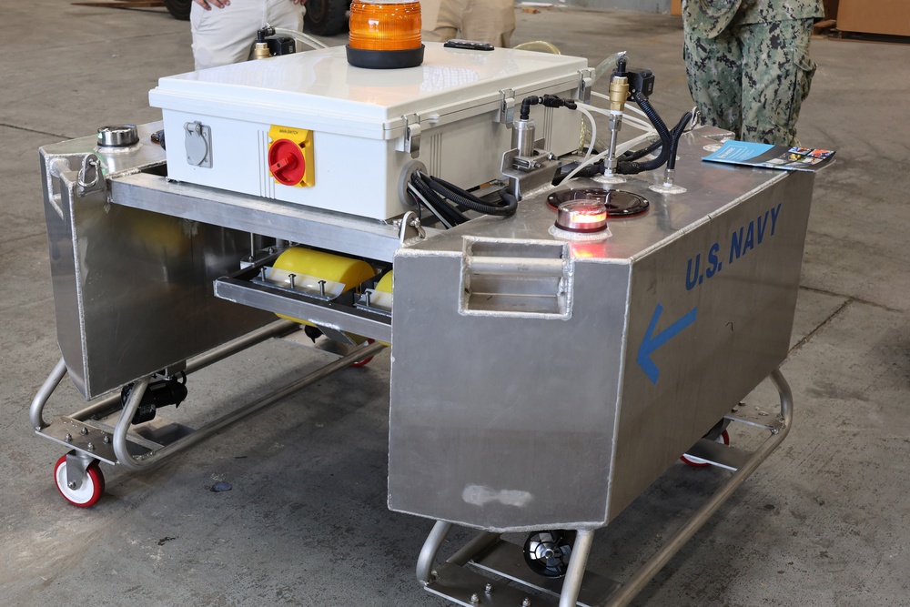 NAVFAC Mid-Atlantic Tests Smart Skimmer Tech to Enhance Navy’s Oil Spill Response