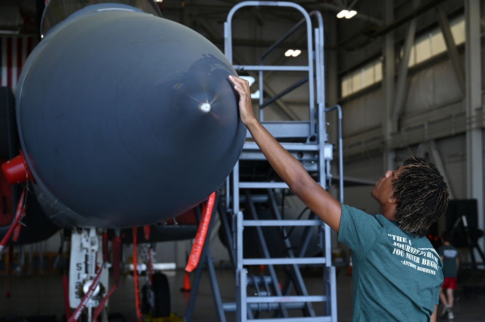104th Fighter Wing hosts Amherst youth summer camp