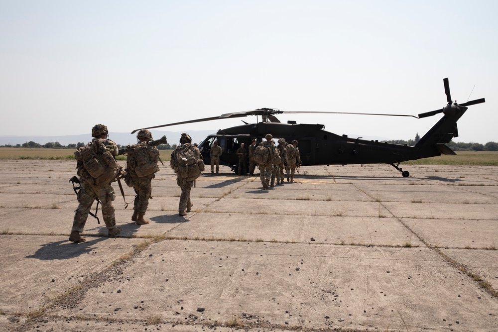 3-501st Aviation Supports Air Assault Prep for 173rd Airborne in Georgia