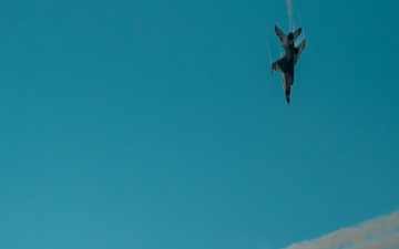Thunderbirds Air Show Practice
