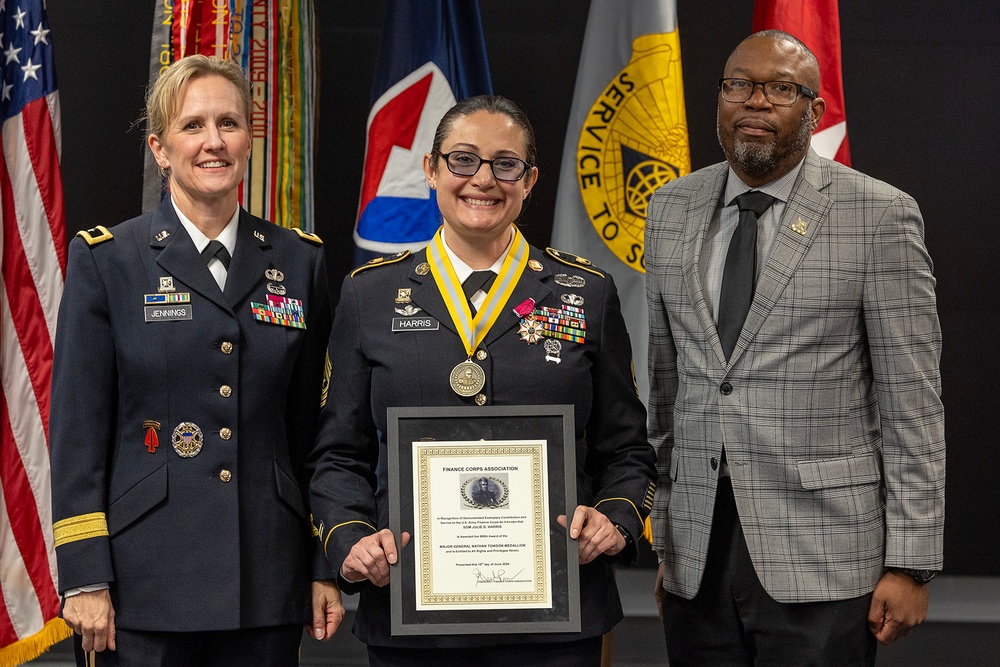 Harris retires from USAFMCOM