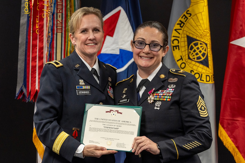 Harris retires from USAFMCOM