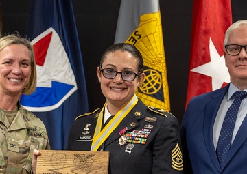 Harris retires from USAFMCOM