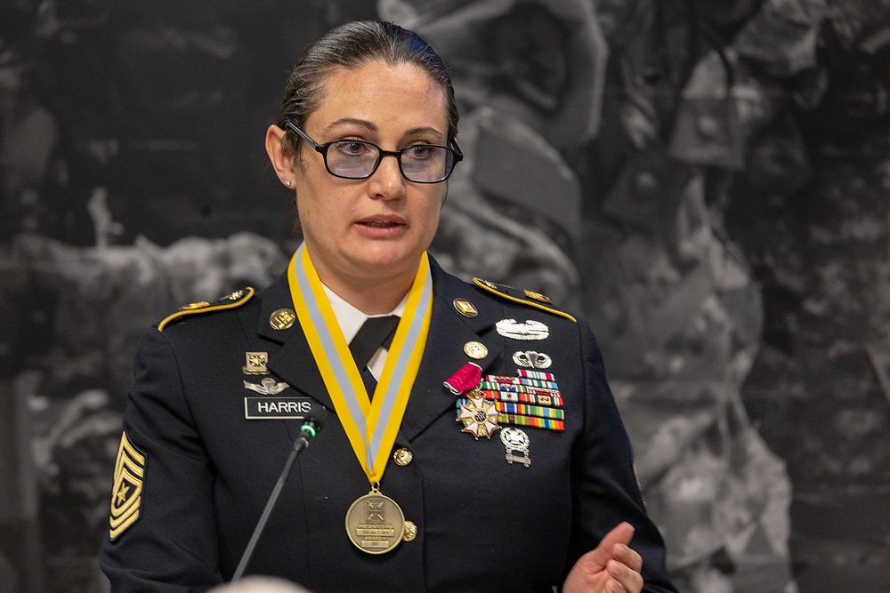 Harris retires from USAFMCOM