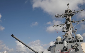 USS Milius (DDG 69) Departs Singapore