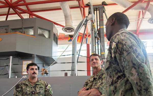 Commander, Naval Education and Training Command (NETC) Visits Surface Warfare Engineering School Command (SWESC) Great Lakes