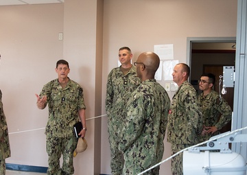 Commander, Naval Education and Training Command (NETC) Visits Surface Warfare Engineering School Command (SWESC) Great Lakes
