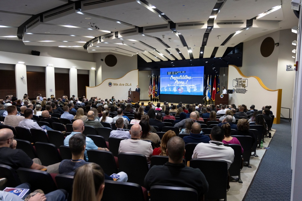 Logisticians graduate immersive program to better support Warfighters