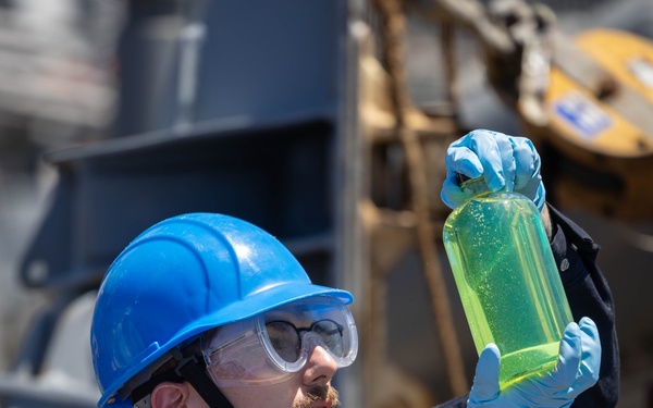 USS Mahan (DDG 72) Conducts a Replenishment-at-Sea with USNS Supply (T-AOE 6)