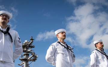 Carl Vinson Carrier Strike Group arrives in Hawaii