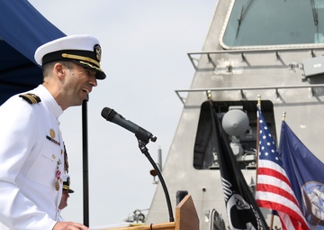 USS Omaha (LCS 12) Conducts Change of Command