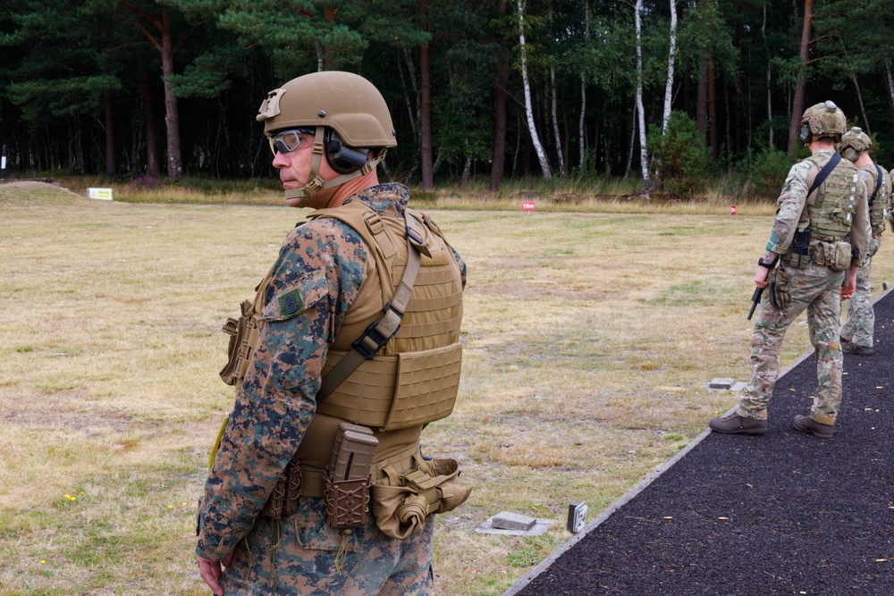 MCST Shoots With Royal Marines