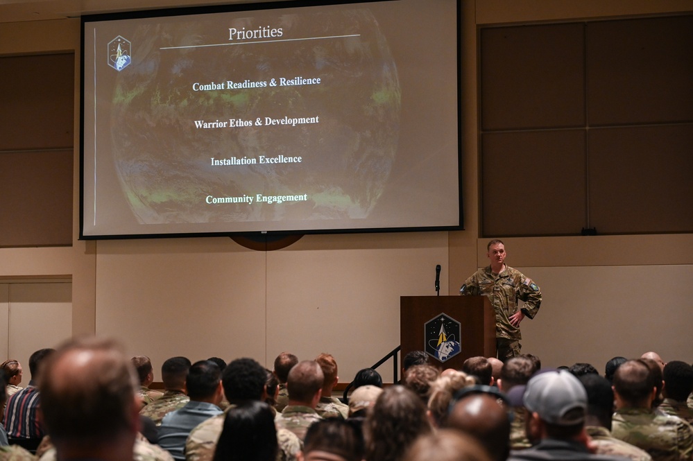 Space Base Delta 2 Commander Conducts Integrated PT Session and Commander’s Call