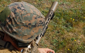 MCST Shoots With Royal Marines