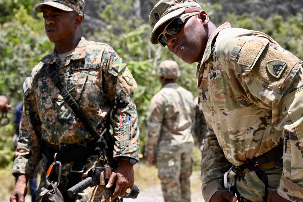 D.C. National Guard, Jamaican, Barbadian Forces Test Skills in Joint Caribbean Exercise