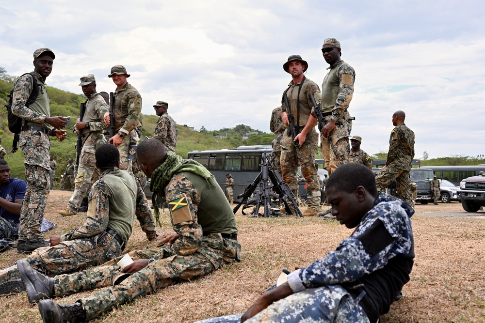 D.C. National Guard, Jamaican, Barbadian Forces Test Skills in Joint Caribbean Exercise