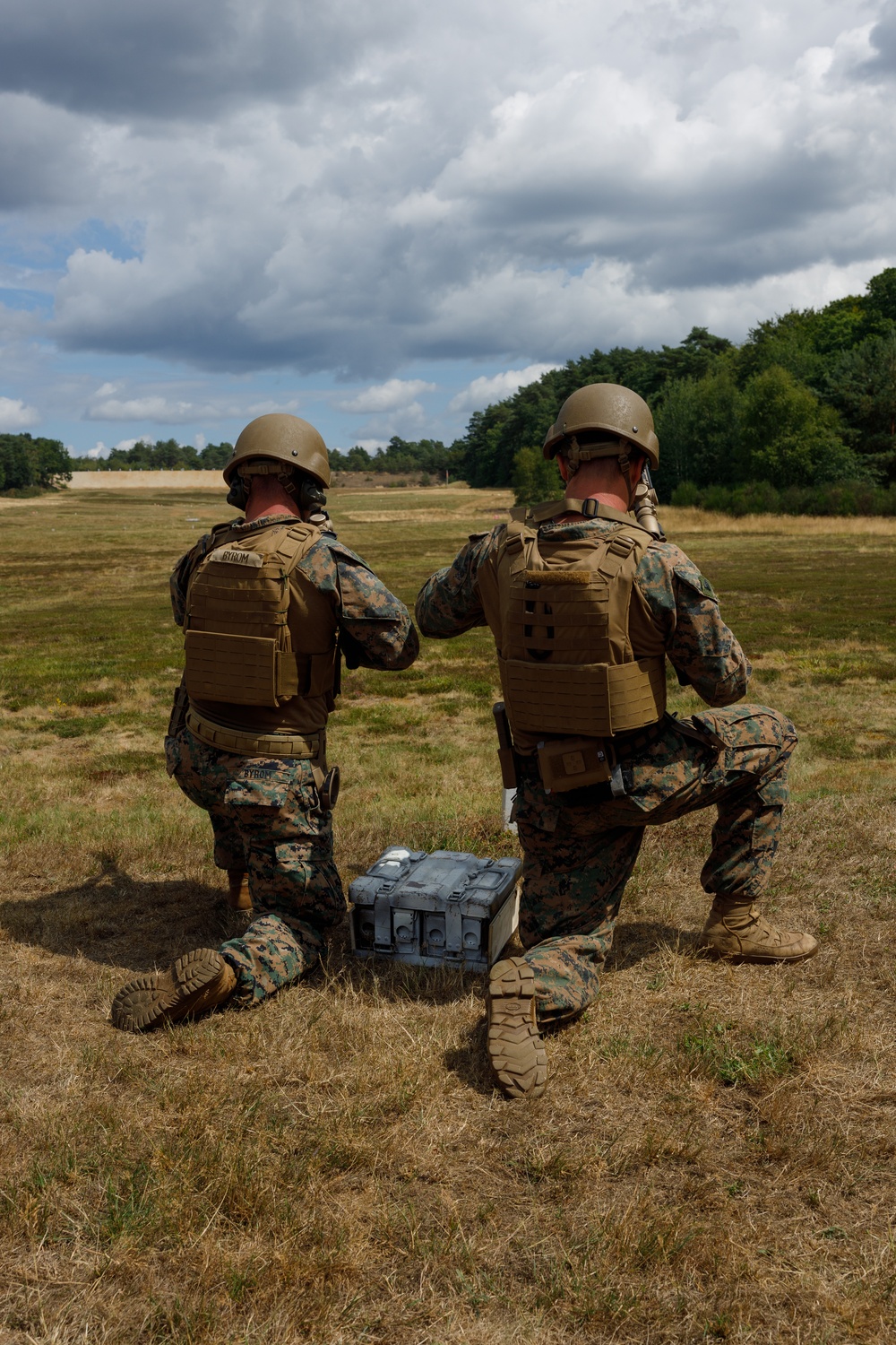 MCST Shoots With Royal Marines