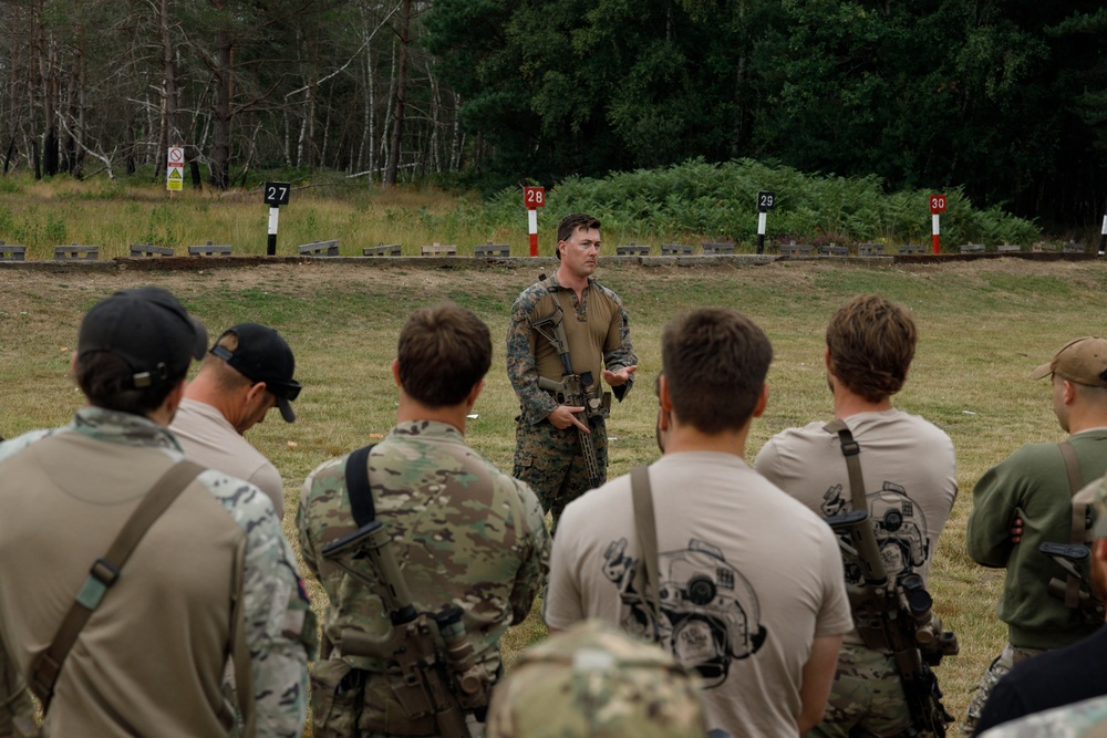 MCST Shoots With Royal Marines