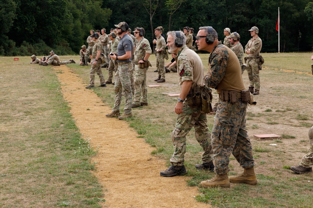 MCST Shoots With Royal Marines