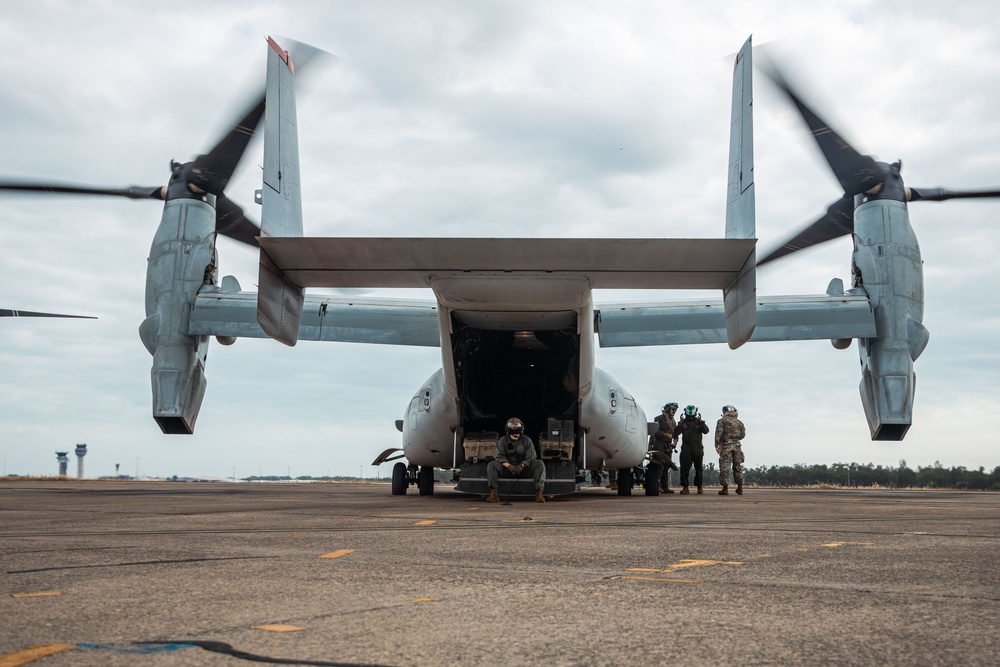 MRF-D 25.3: Marines depart to the Philippines