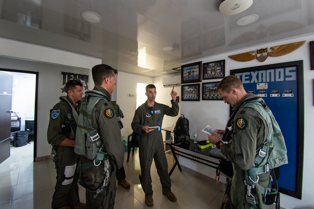 169th Fighter Wing takes flight during Relámpago de los Andes