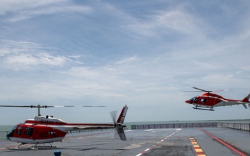 Historic TH-57 Helicopter Landing Aboard USS Lexington Marks End of an Era and Welcomes New Training Aircraft
