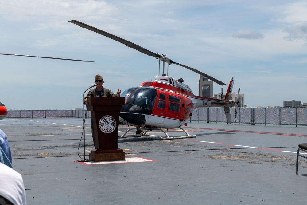 TH-57 Lands on USS Lexington Museum on the Bay