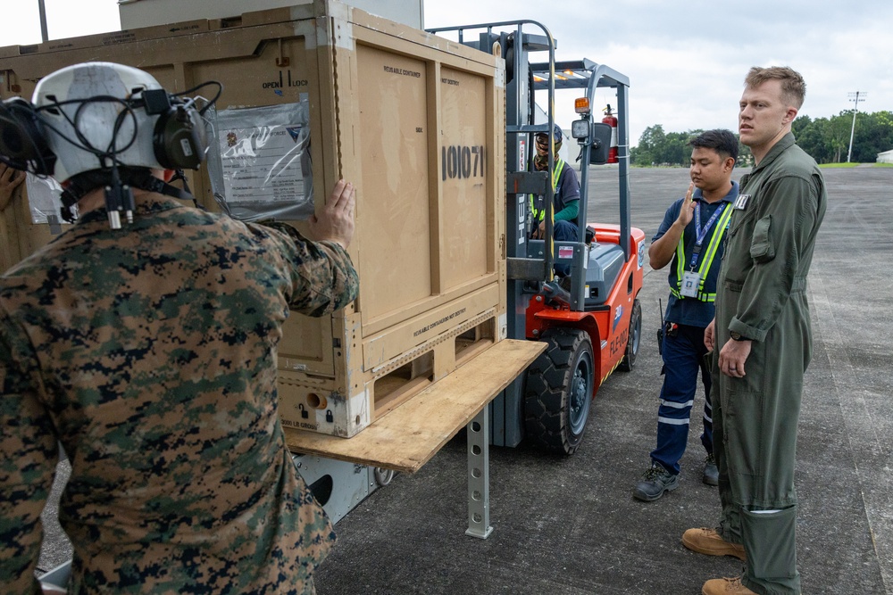 MRF-D assists with urgent lifesaving support to the Philippines